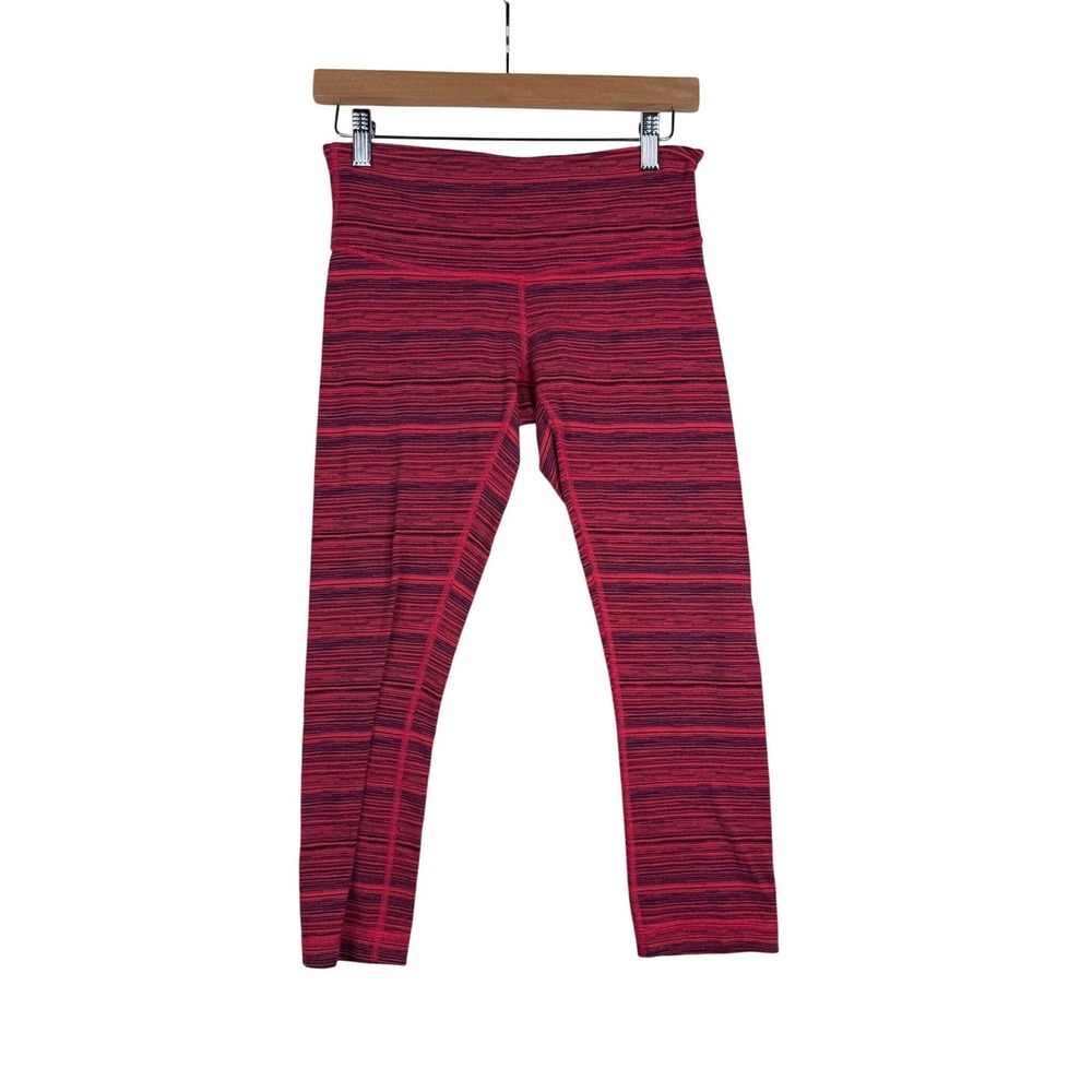 Lululemon Wunder Under Cropped Striped Leggings size 6 Pink/White‎